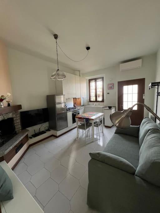 Casa Di Fausto - Citylife Apartment ميلان المظهر الخارجي الصورة